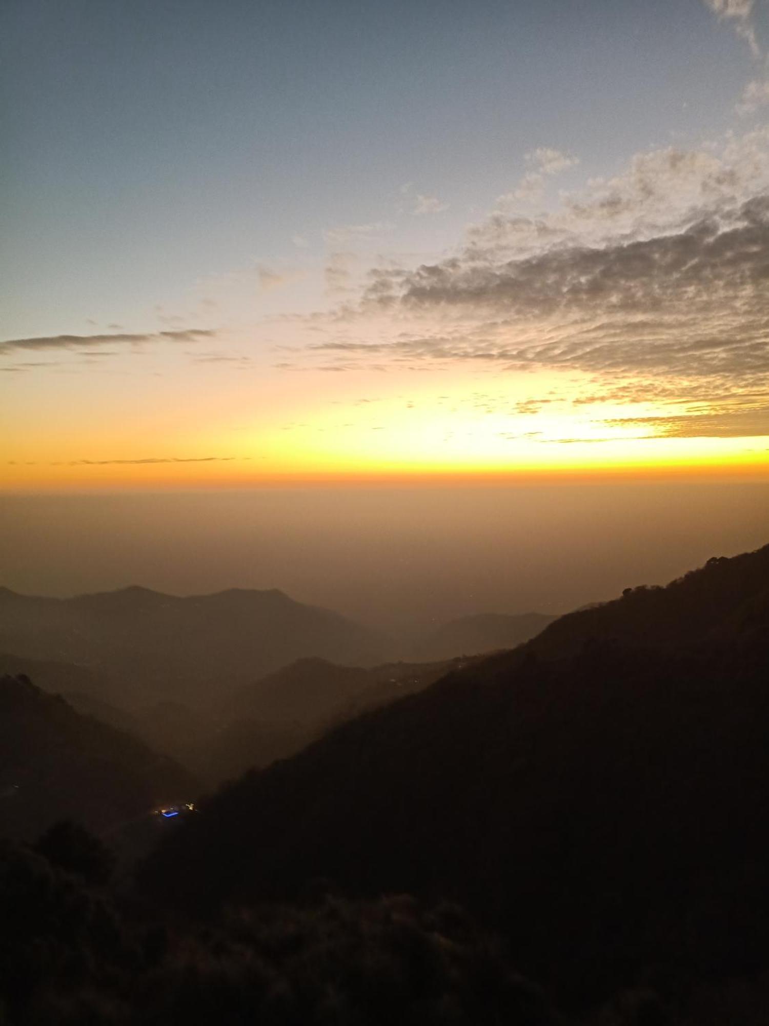 Humble Stay Villa Kasauli Zewnętrze zdjęcie